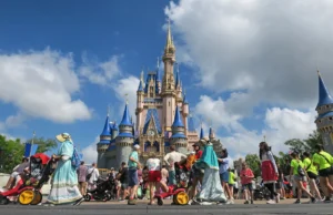 Гость Disney World погиб в Contemporary Resort, третья смерть в парке за 10 дней